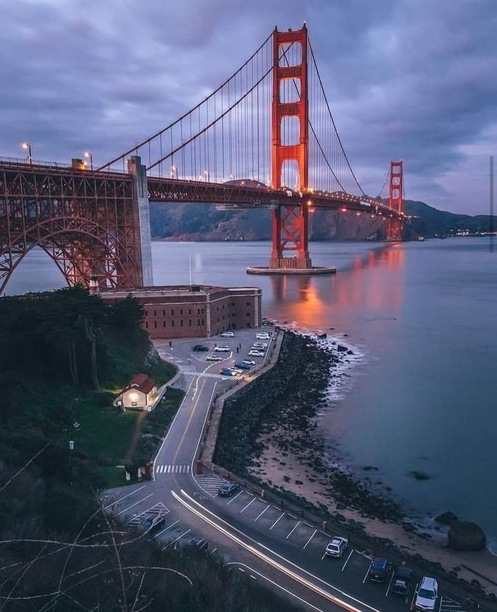 Battery Point / Jizzy's club un real life