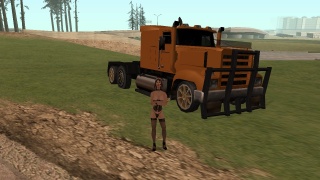 BREMBIQ požičal Road Train s hydraulikou :3 